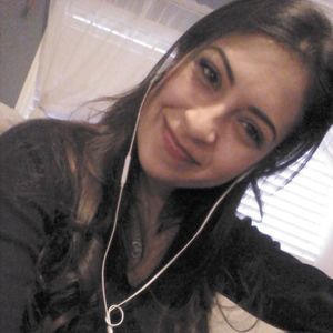 Meet your Posher, Ambie